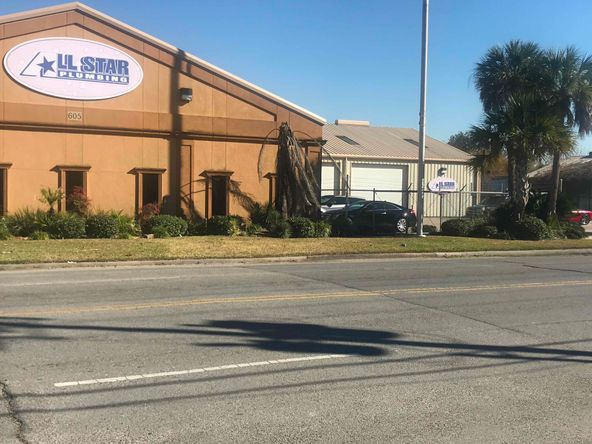 All Star Plumbing: 605 S 4th St, Beaumont, TX 77701